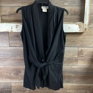 Francine Browner  VNeck Open Sleeveless Top Tie Belt Sz 8 ,Black, Vintage 70’s